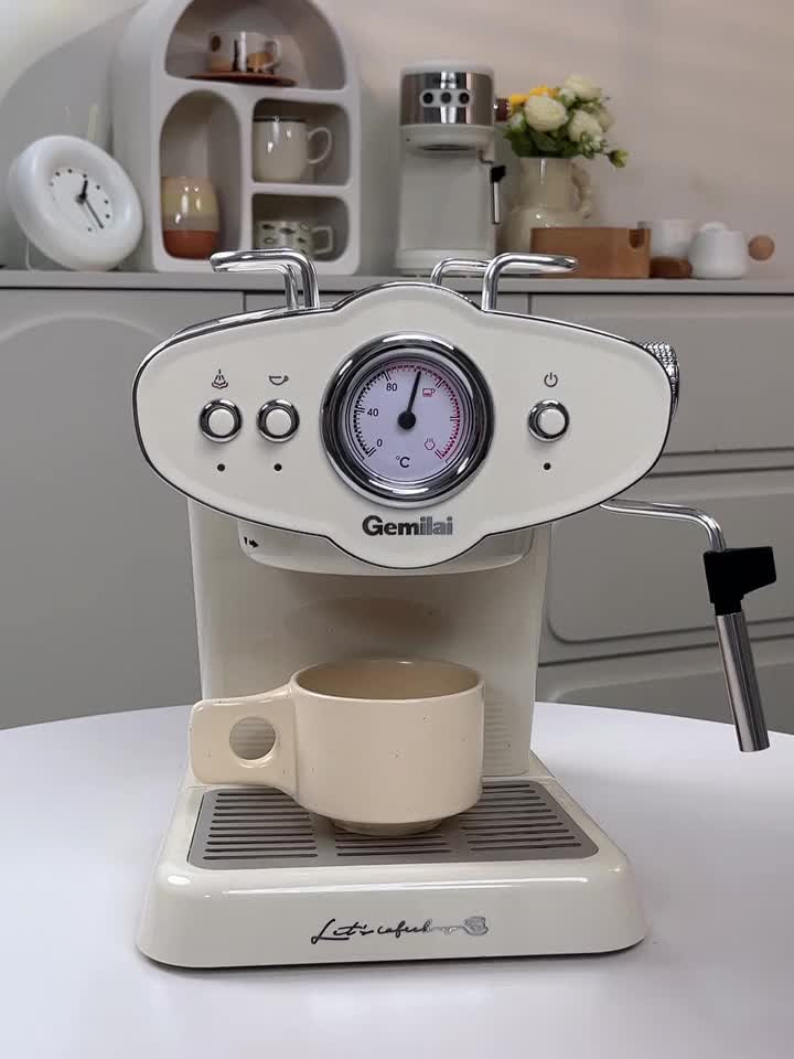 Gemilai ミニ半自動エスプレッソマシン3017、スチームワンド付き、牛乳