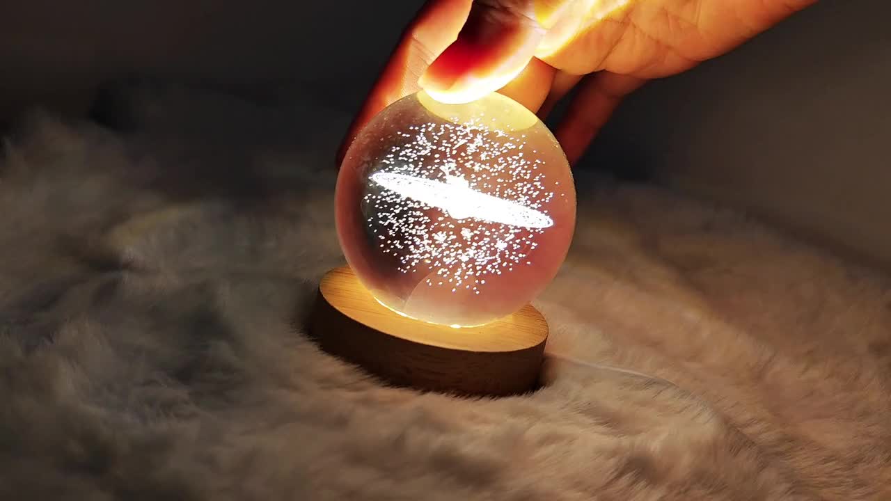 3Dレーザー彫刻コスミック スタイル クリスタルボール ナイトライト